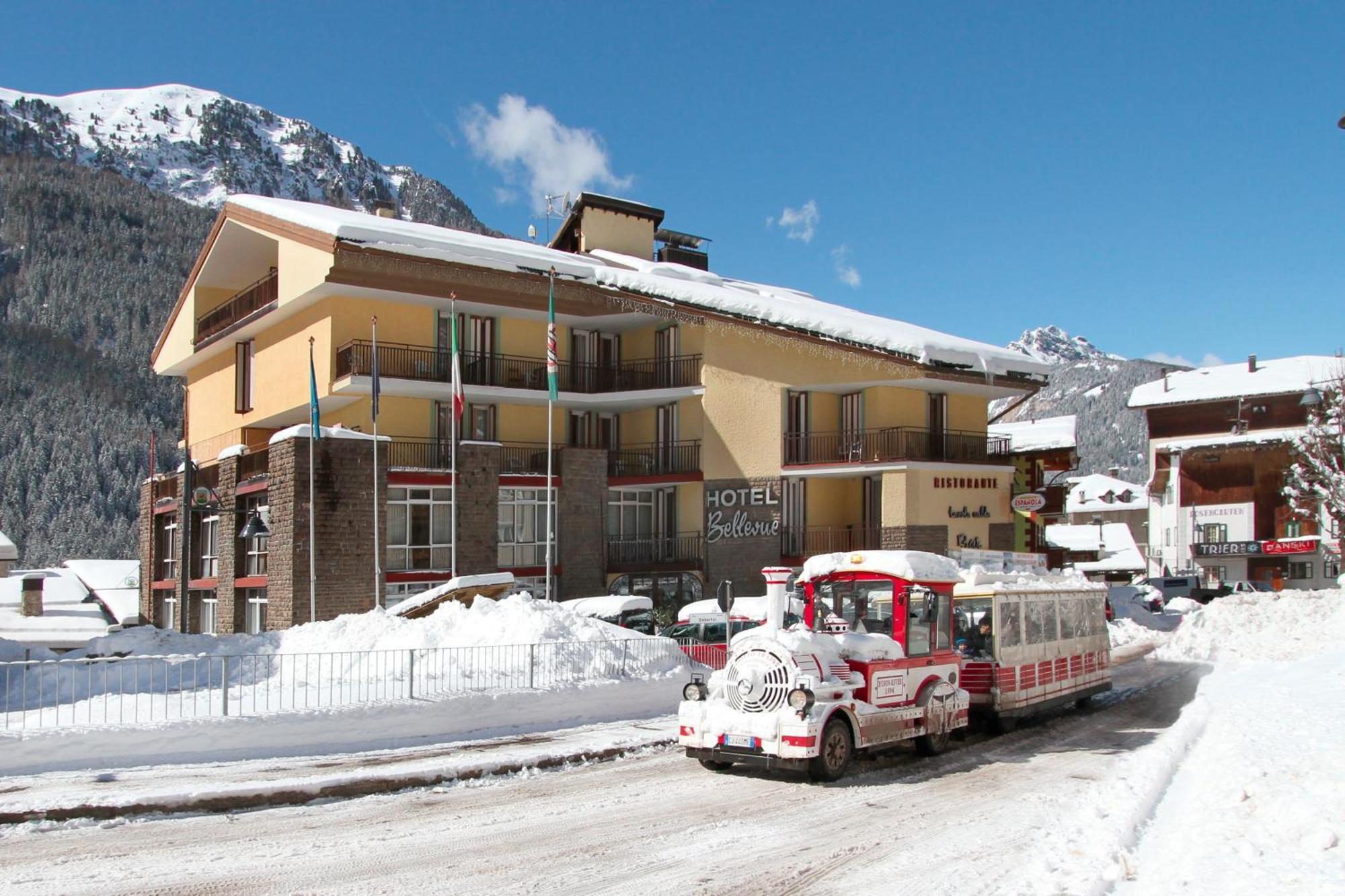 Hotel Bellevue Canazei Esterno foto